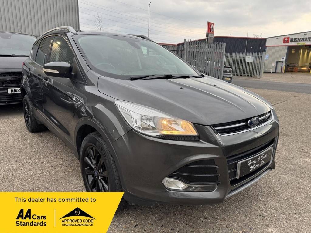 2016 Ford KUGA — photo 1 of 40