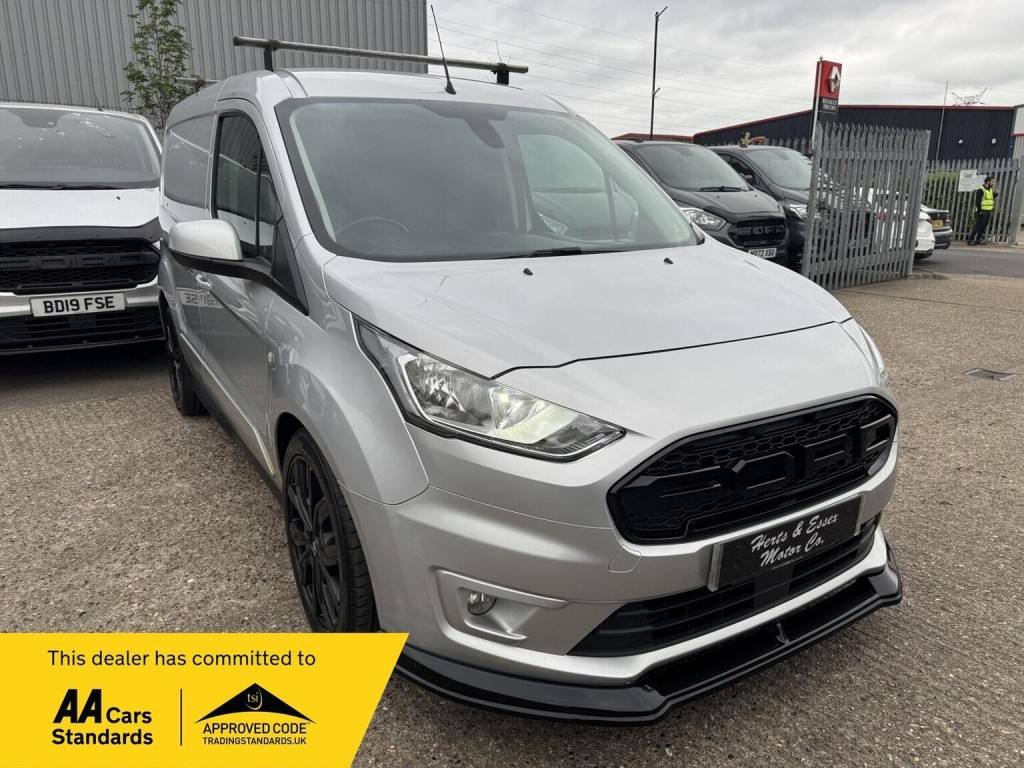 2018 Ford TRANSIT CONNECT — photo 1 of 40