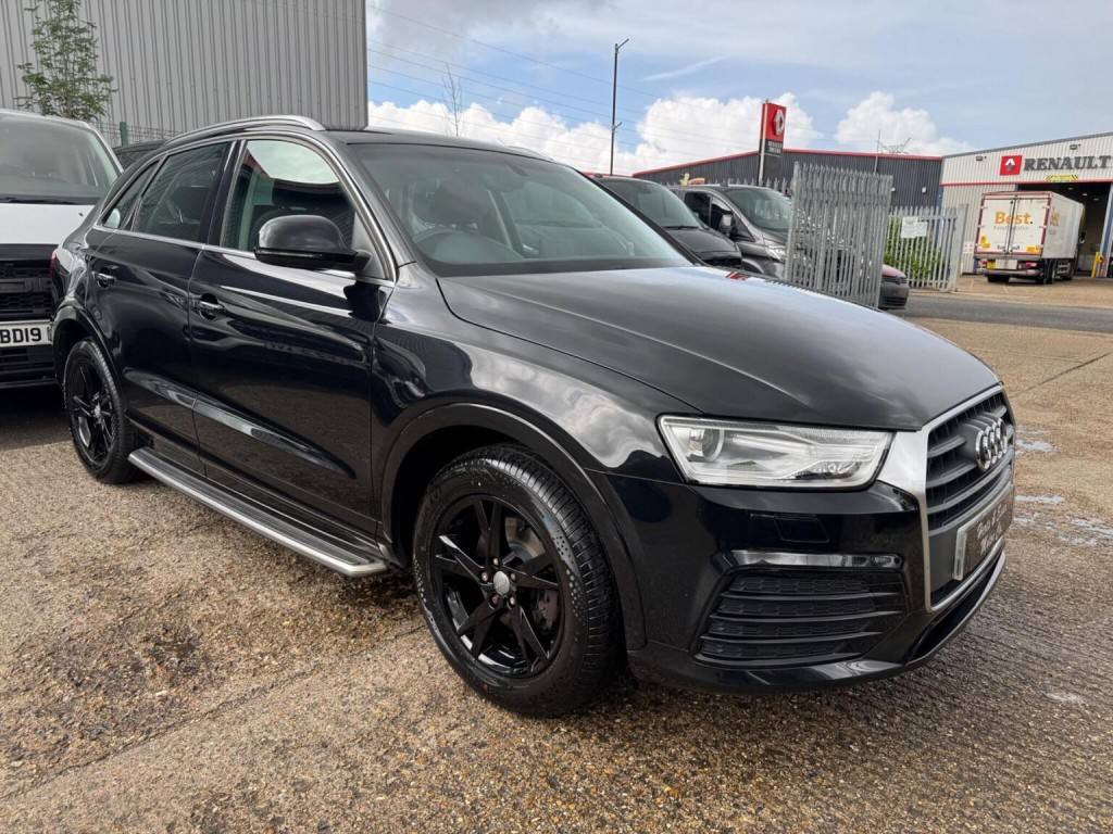 2017 Audi Q3 — photo 1 of 40