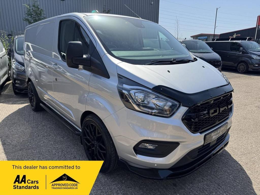 2023 Ford TRANSIT CUSTOM — photo 1 of 40