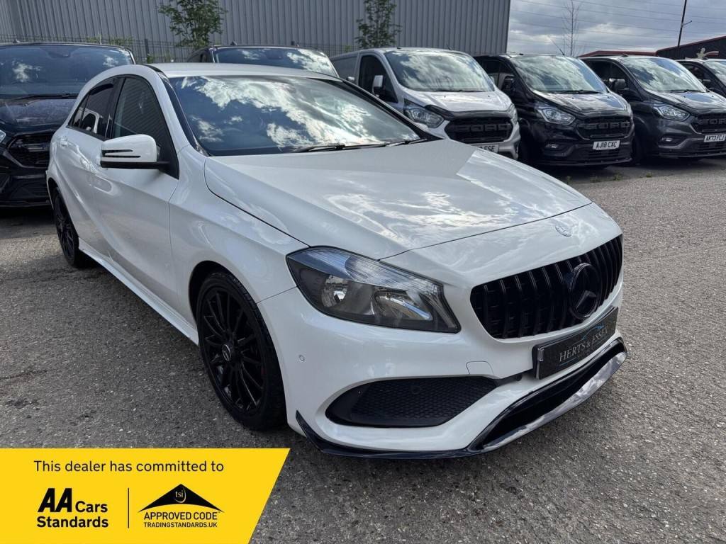 2016 Mercedes-Benz A CLASS — photo 1 of 40