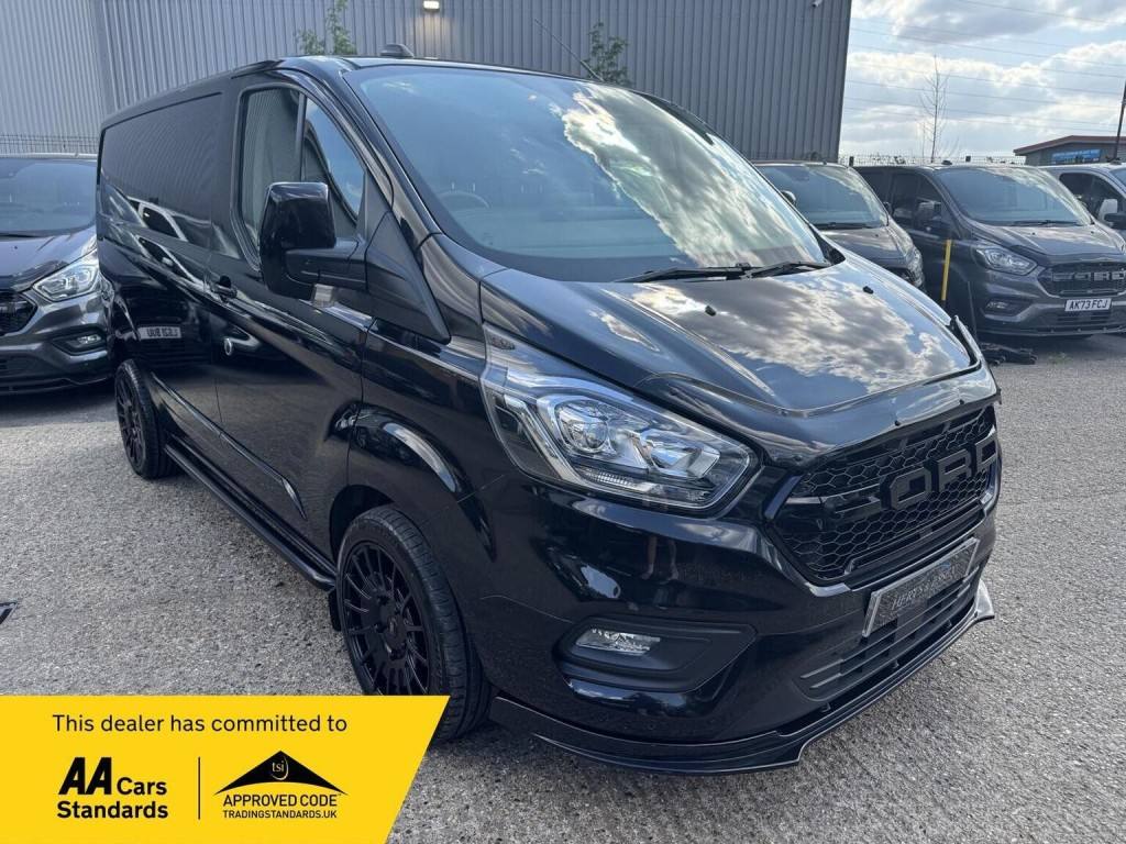2023 Ford TRANSIT CUSTOM — photo 1 of 40
