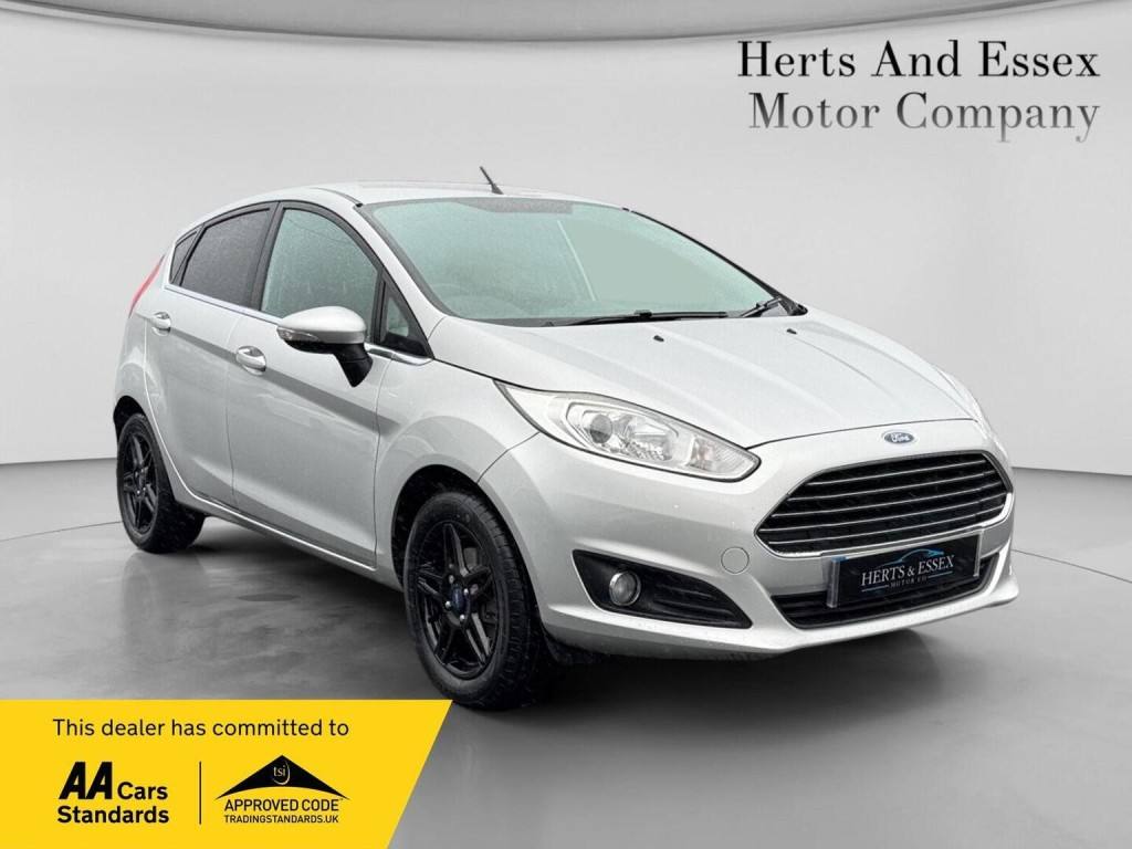 2012 Ford FIESTA — photo 1 of 40