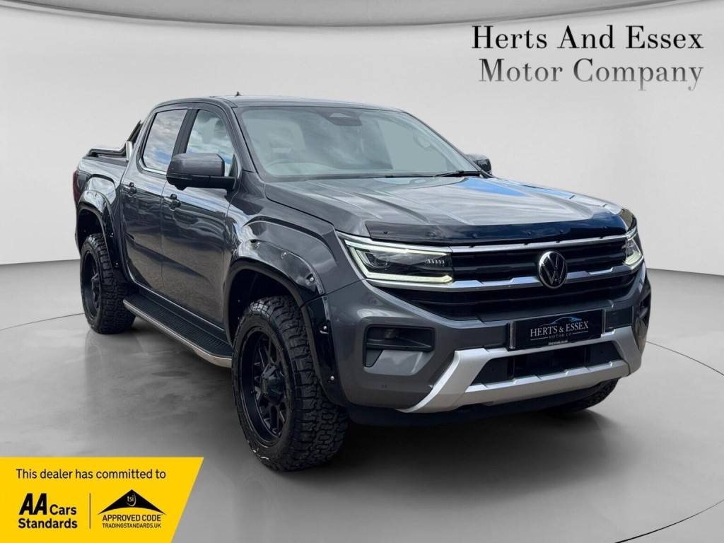 2023 Volkswagen AMAROK — photo 1 of 40