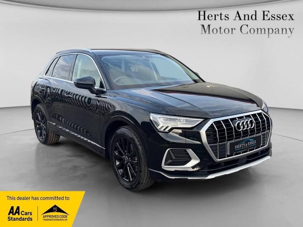 2021 Audi Q3 — photo 1 of 40